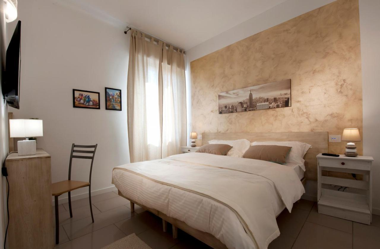 Bed & Breakfast Le - Di Fronte Ospedale Sacro Cuore